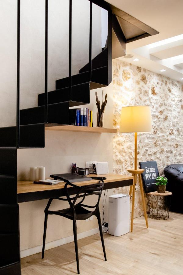 19Th Century Luxury Maisonette In The Center Ираклион Экстерьер фото